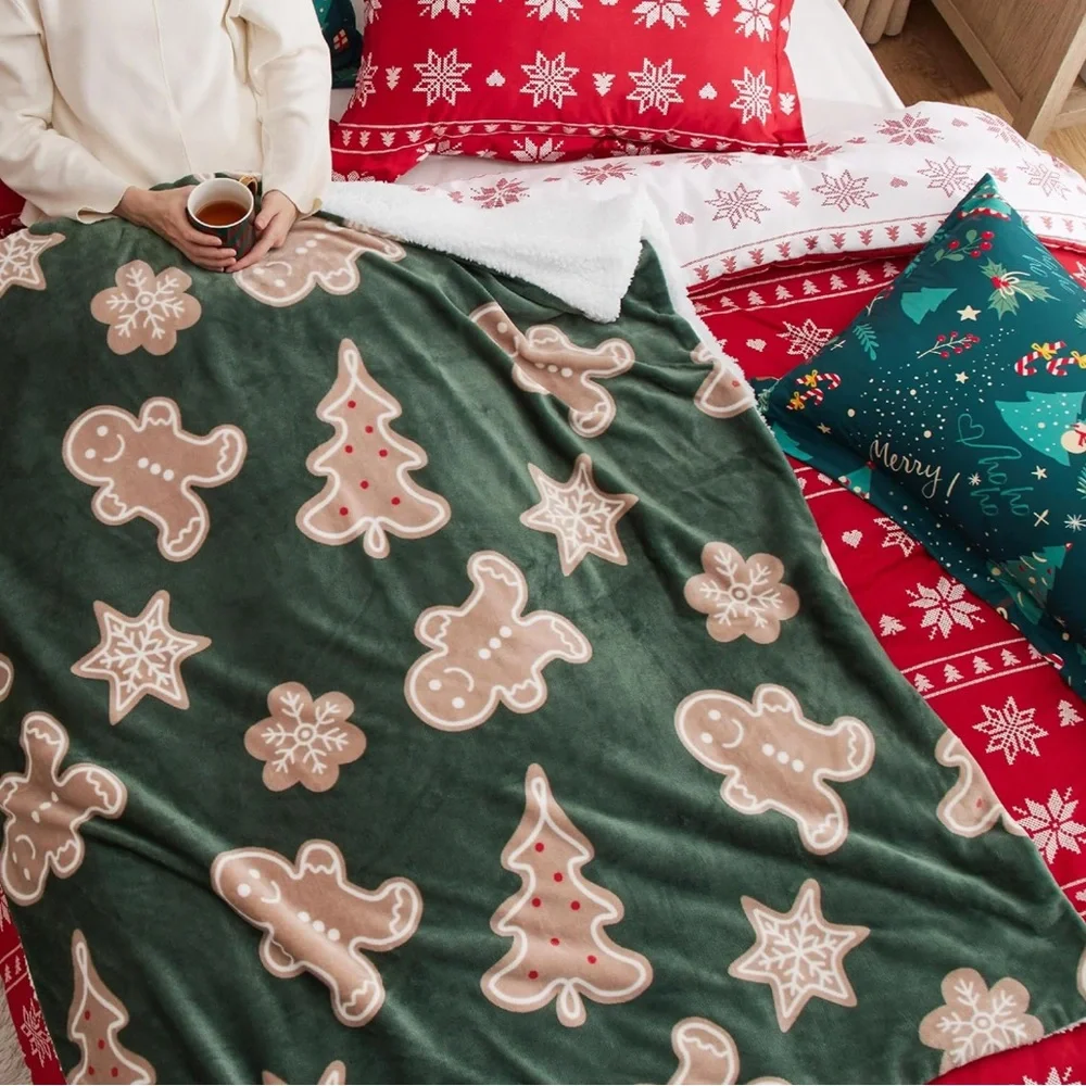 Festive Green Gingerbread Holiday Throw Blanket